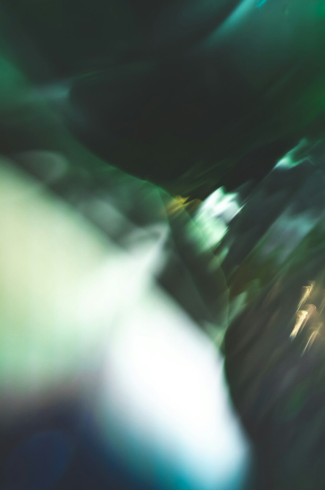 Abstract study of a fragmented mirror reflecting soft light